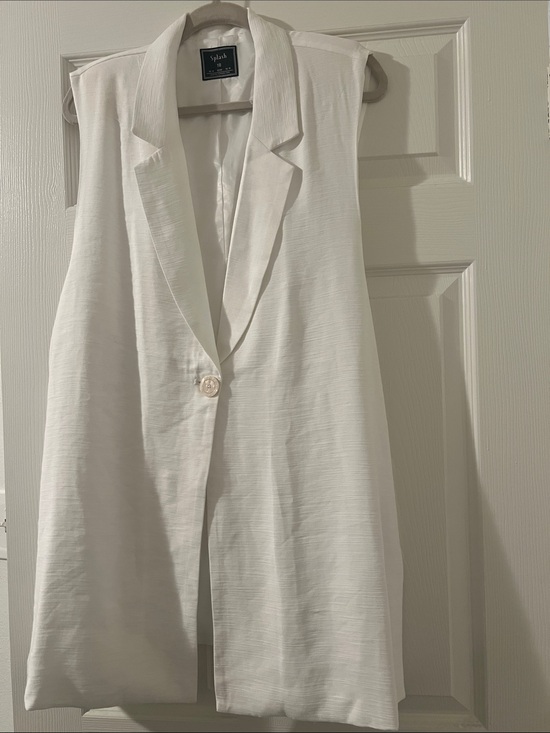 Splash Jackets & Blazers - NWT Splash White Sleeveless Blazer Vest